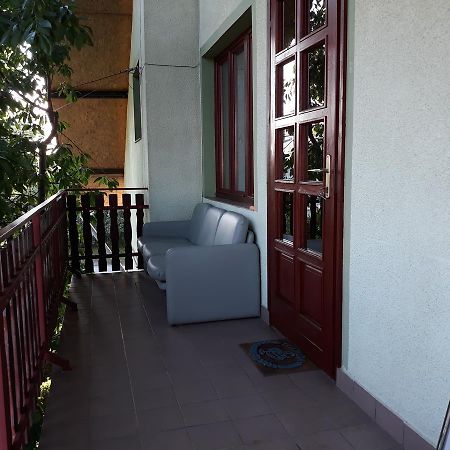 Rozsa Apartman Lenti Exteriör bild